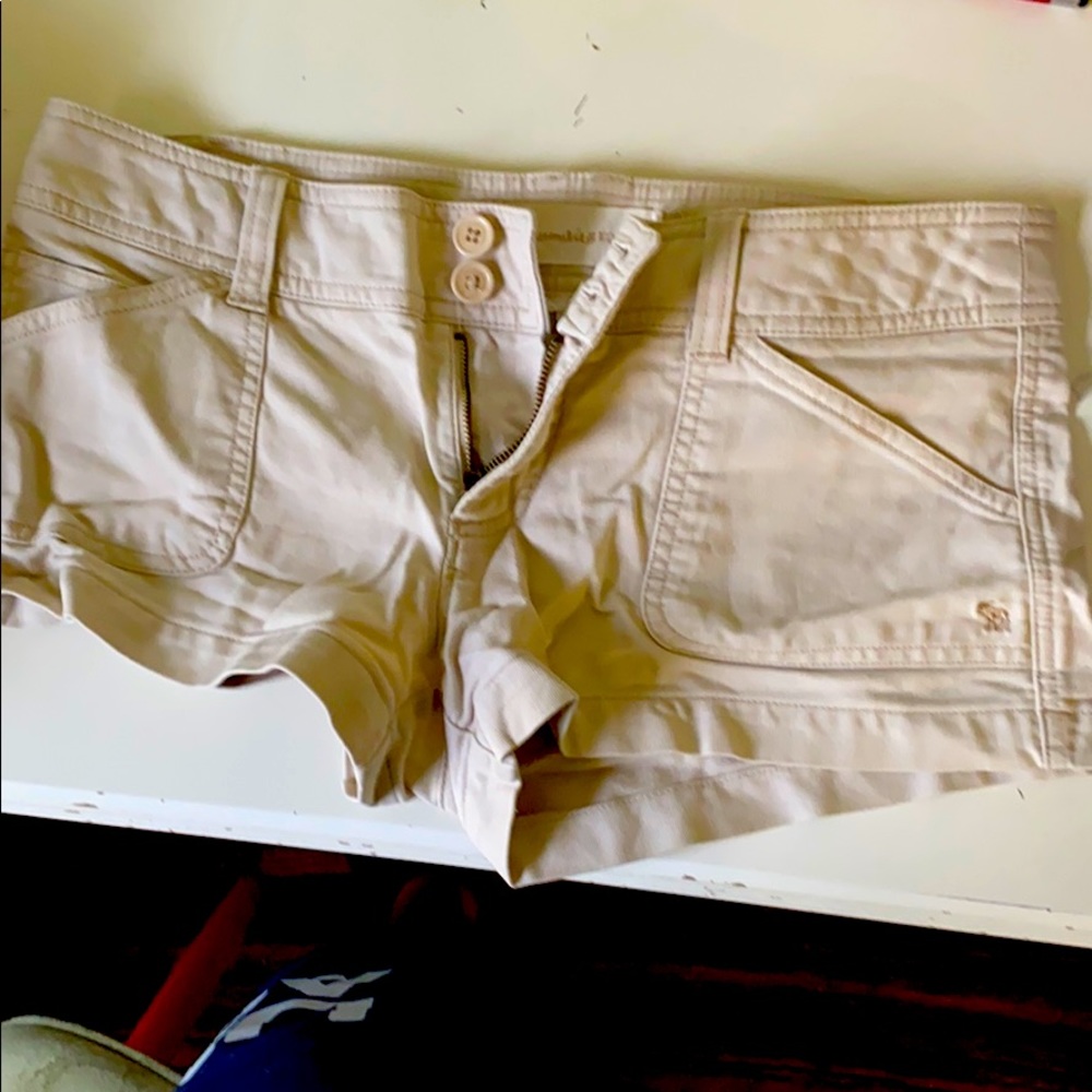 Cute brown shorts